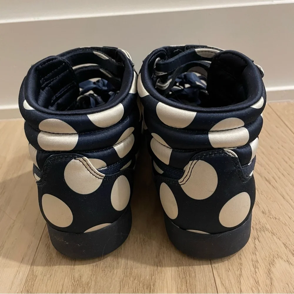 Reebok x ASOS White | Freestyle Satin Dot Sneakers - Picture 5 of 7